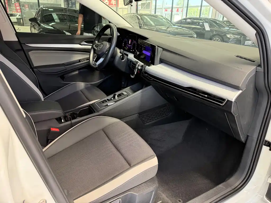 Volkswagen Golf — миниатюра 7
