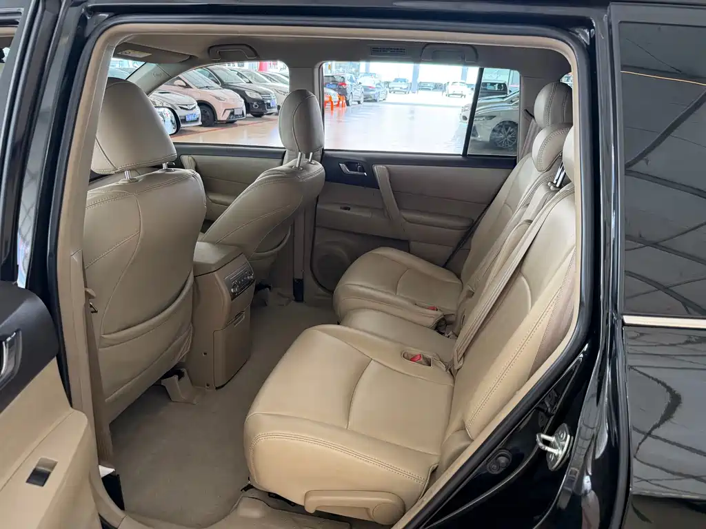 Toyota Highlander — фотографии объявления, Фото 13