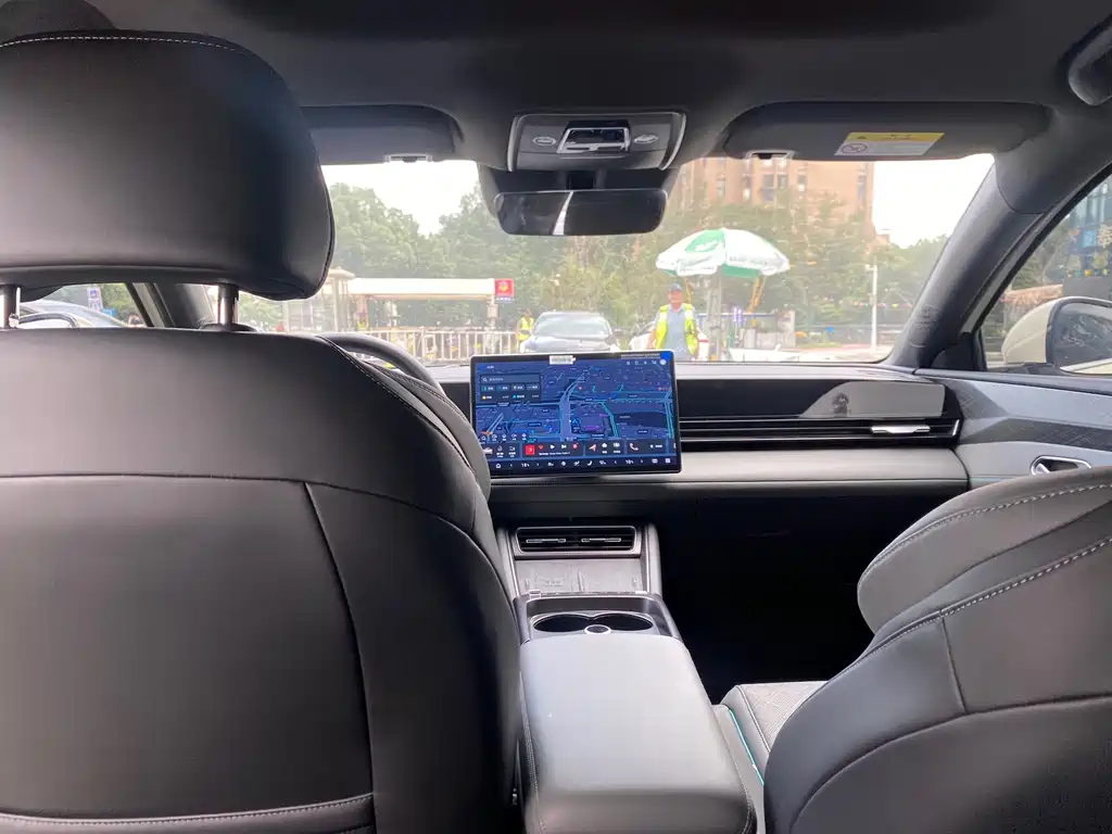 BYD Qin L — миниатюра 10