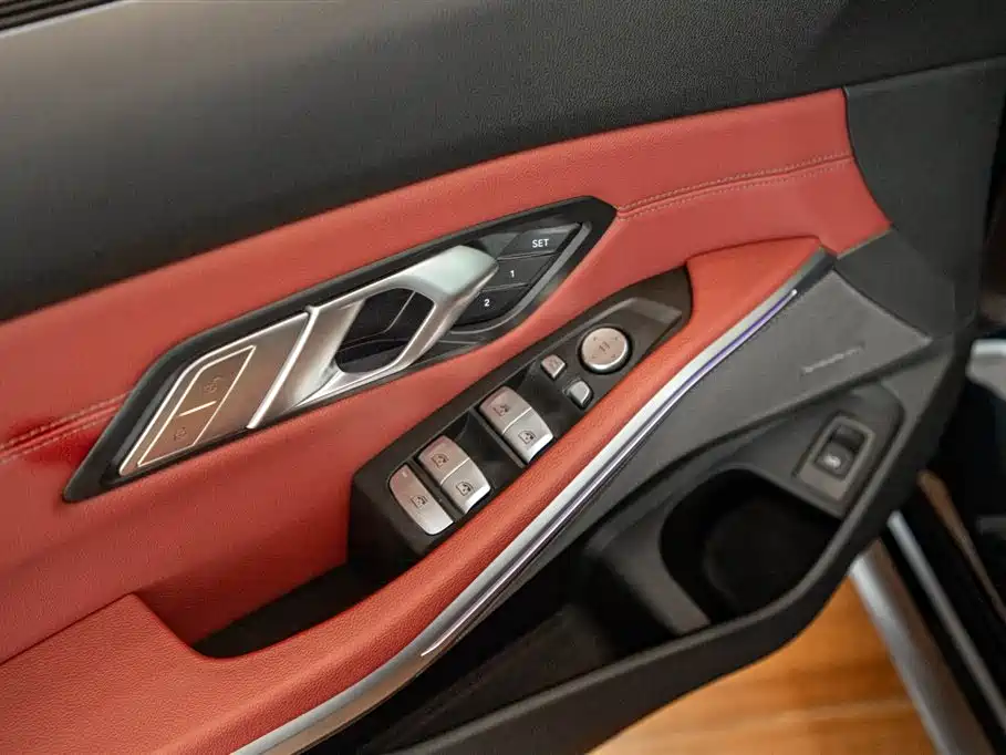 BMW 3 Series — миниатюра 11