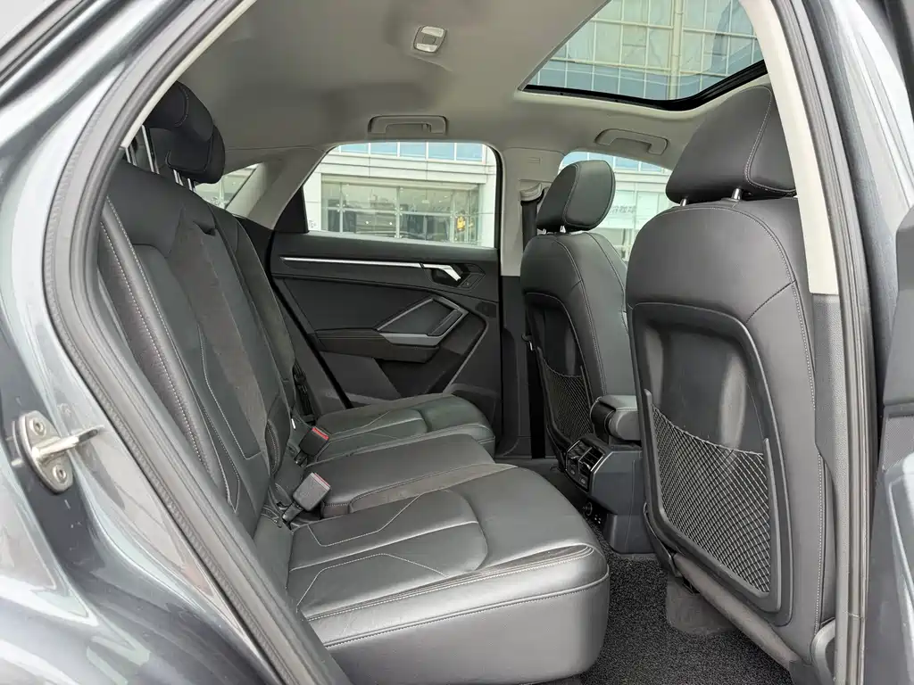 Audi Q3 Sportback — миниатюра 11