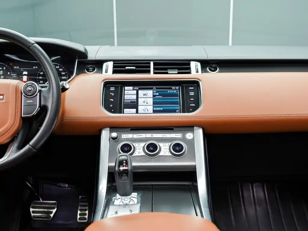 Land Rover Sport — миниатюра 13