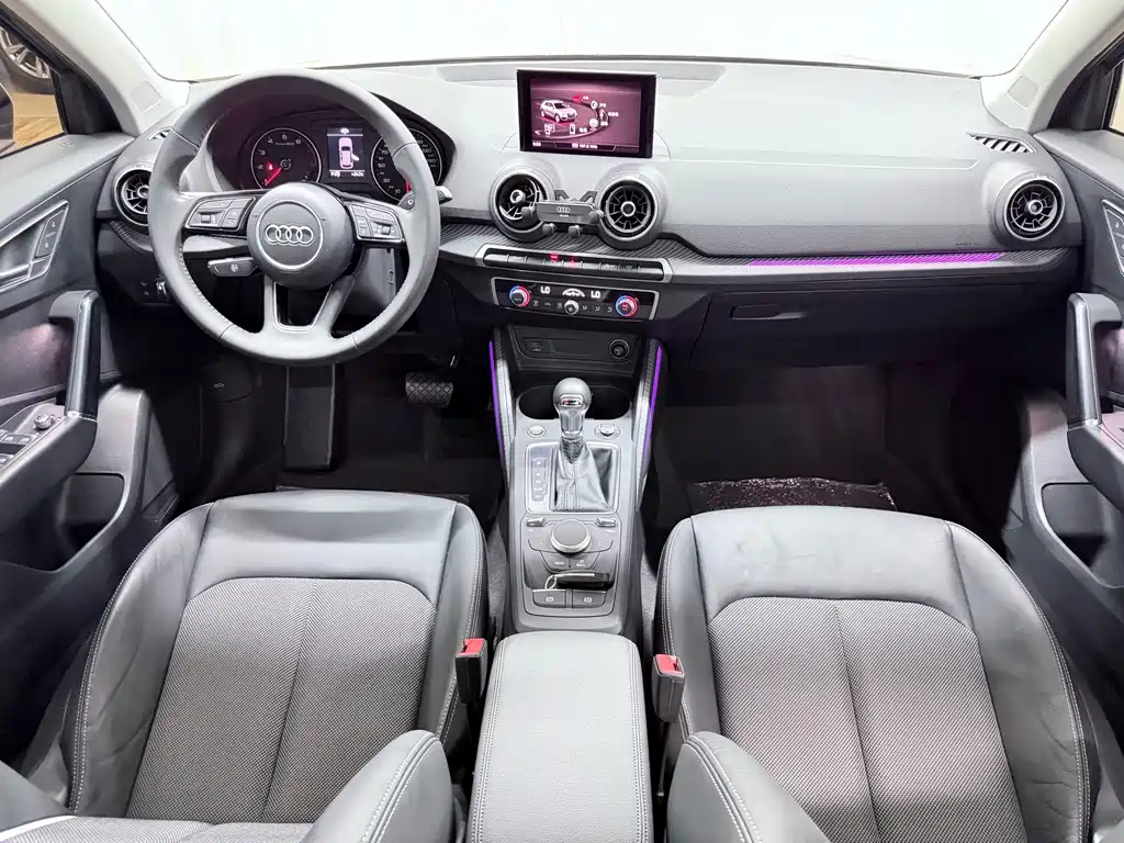 Audi Q2L — миниатюра 10