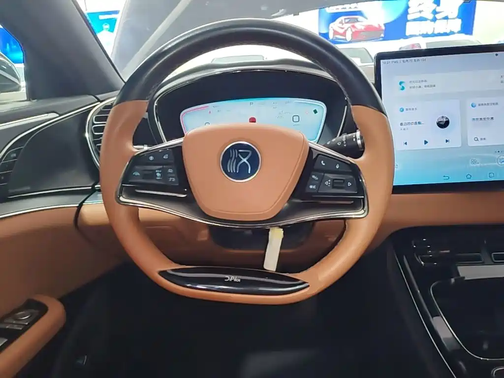 BYD Han — миниатюра 11