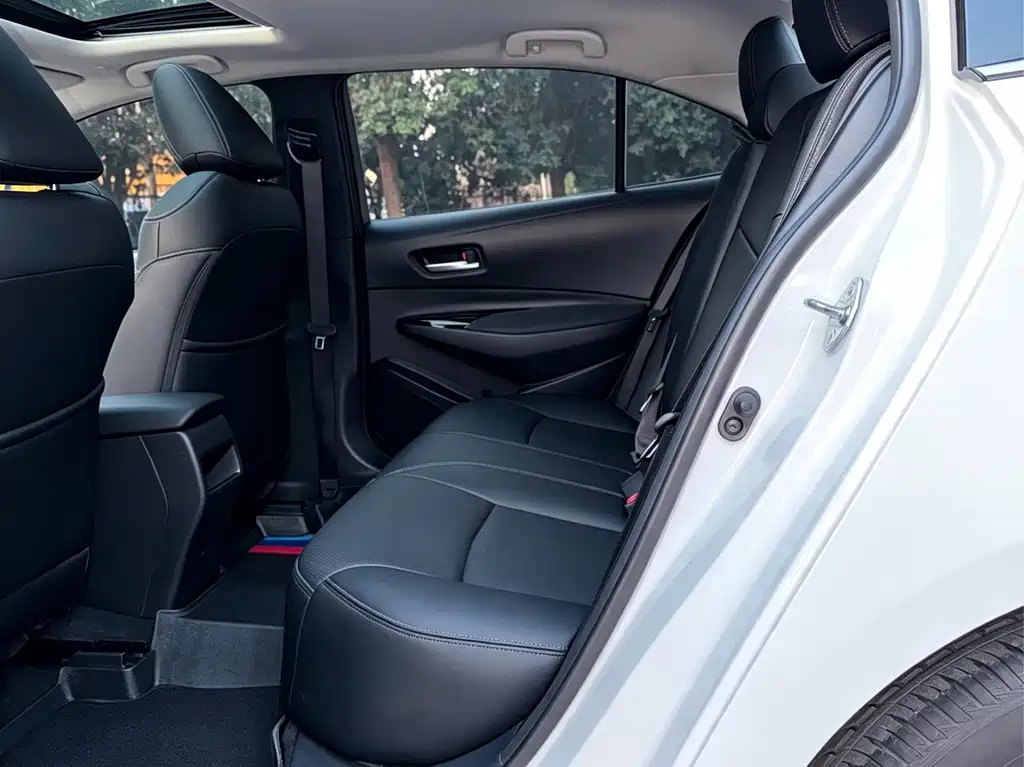 Toyota Allion — миниатюра 12