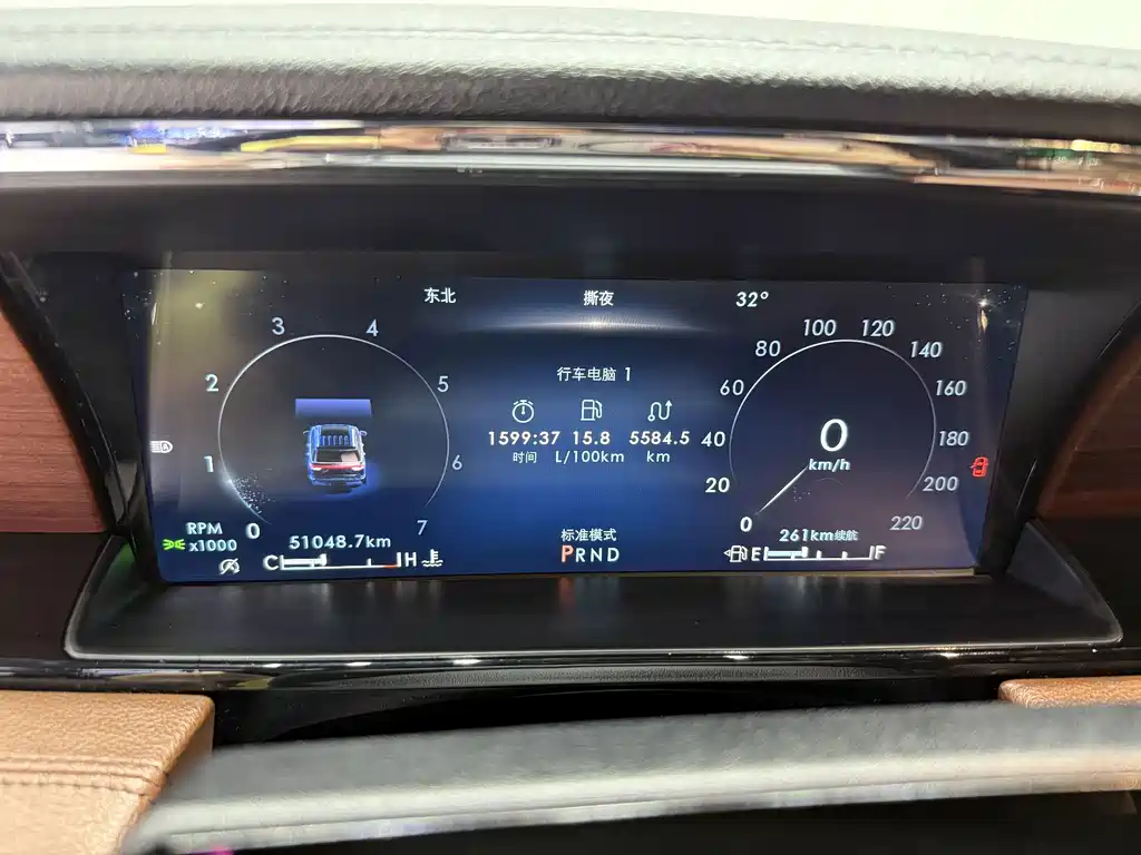 Lincoln Navigator — миниатюра 13