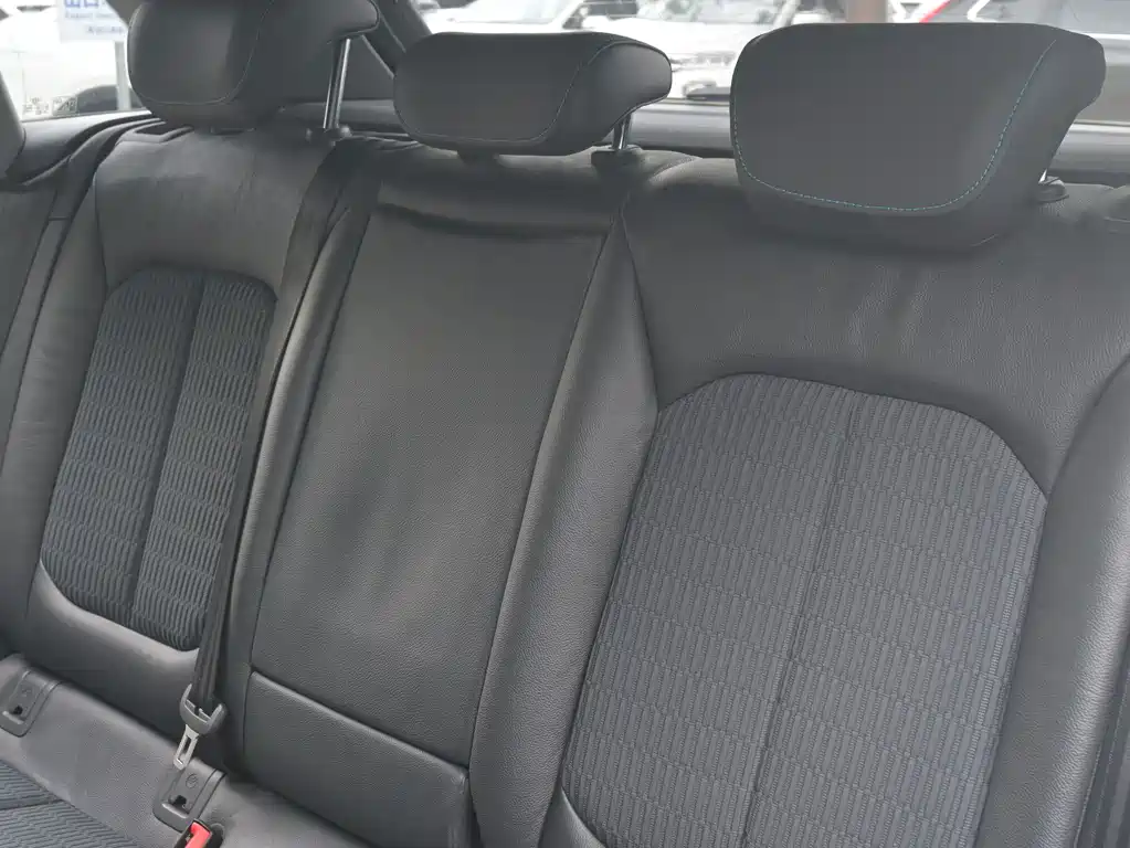 Audi A3 — миниатюра 12