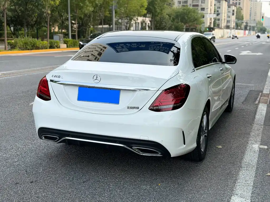 Mercedes-Benz C-Class — миниатюра 28