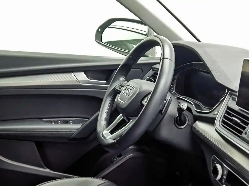 Audi Q5L — миниатюра 22