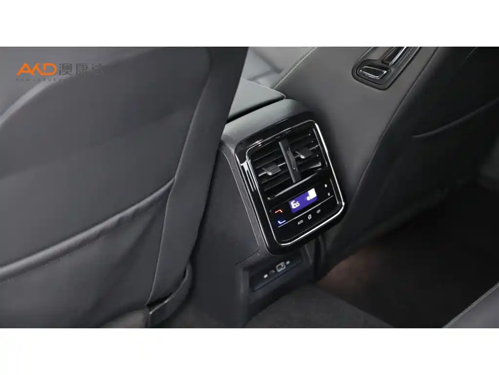 Volkswagen Passat — миниатюра 9