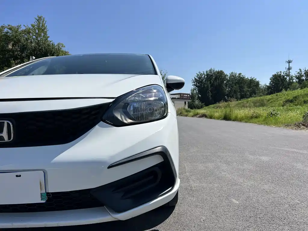 Honda Fit — миниатюра 17