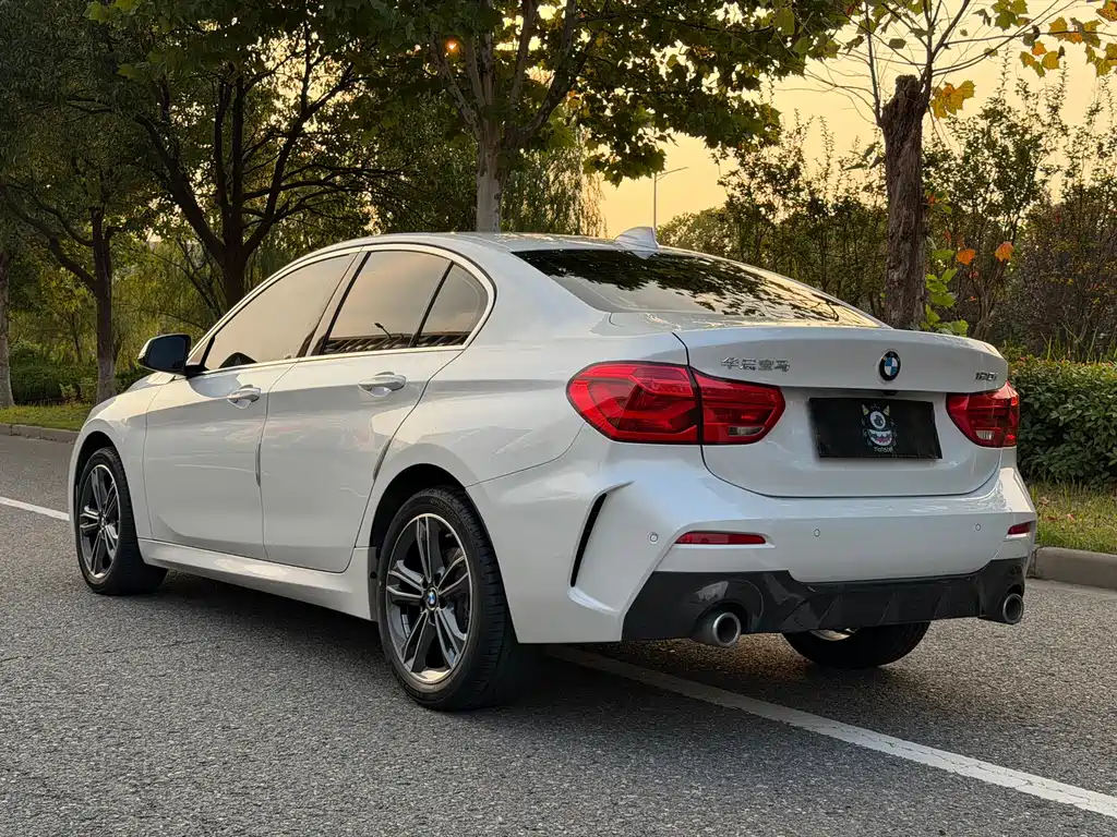 BMW 1 Series — миниатюра 6