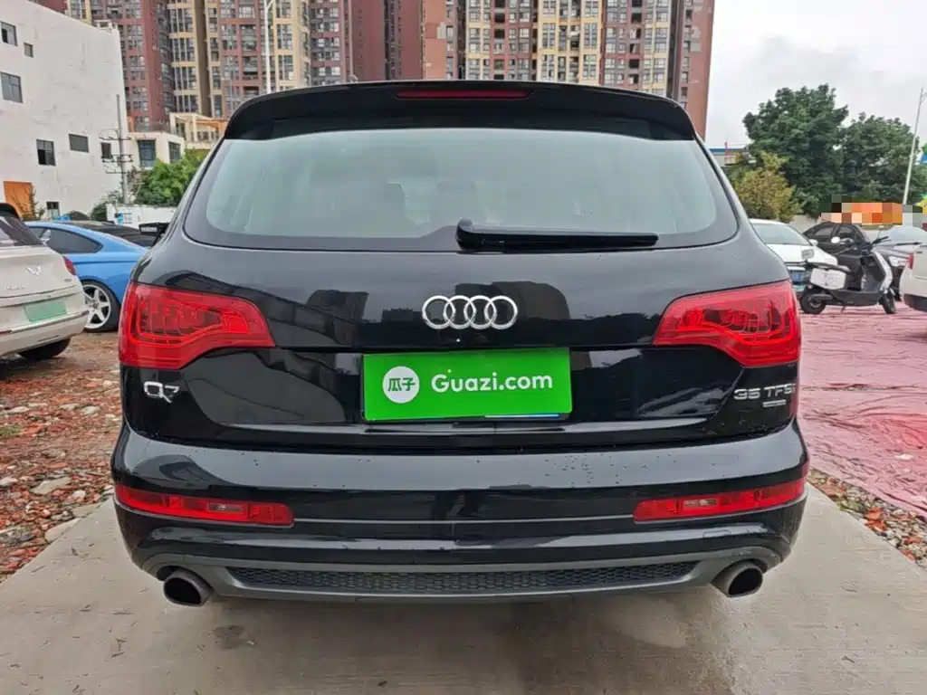 Audi Q7 — миниатюра 6