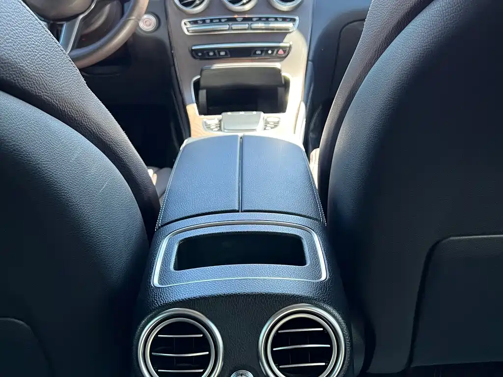 Mercedes-Benz GLC — миниатюра 11