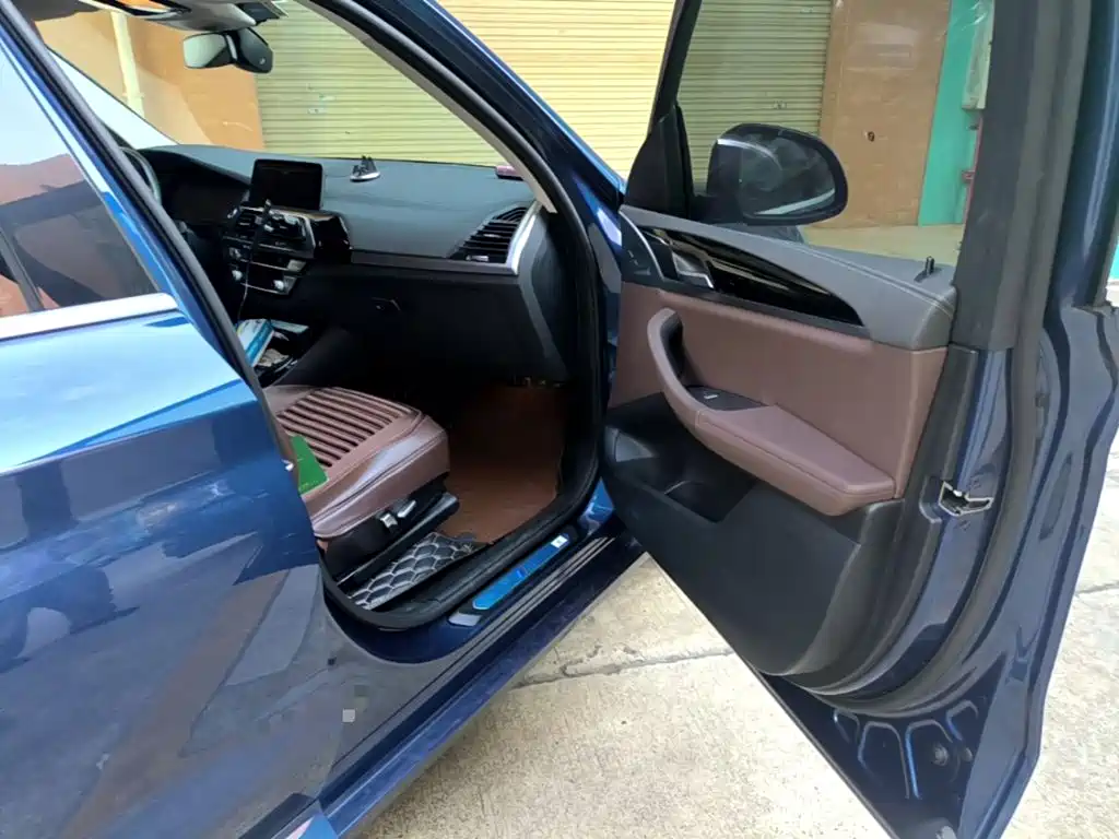BMW X3 — миниатюра 19