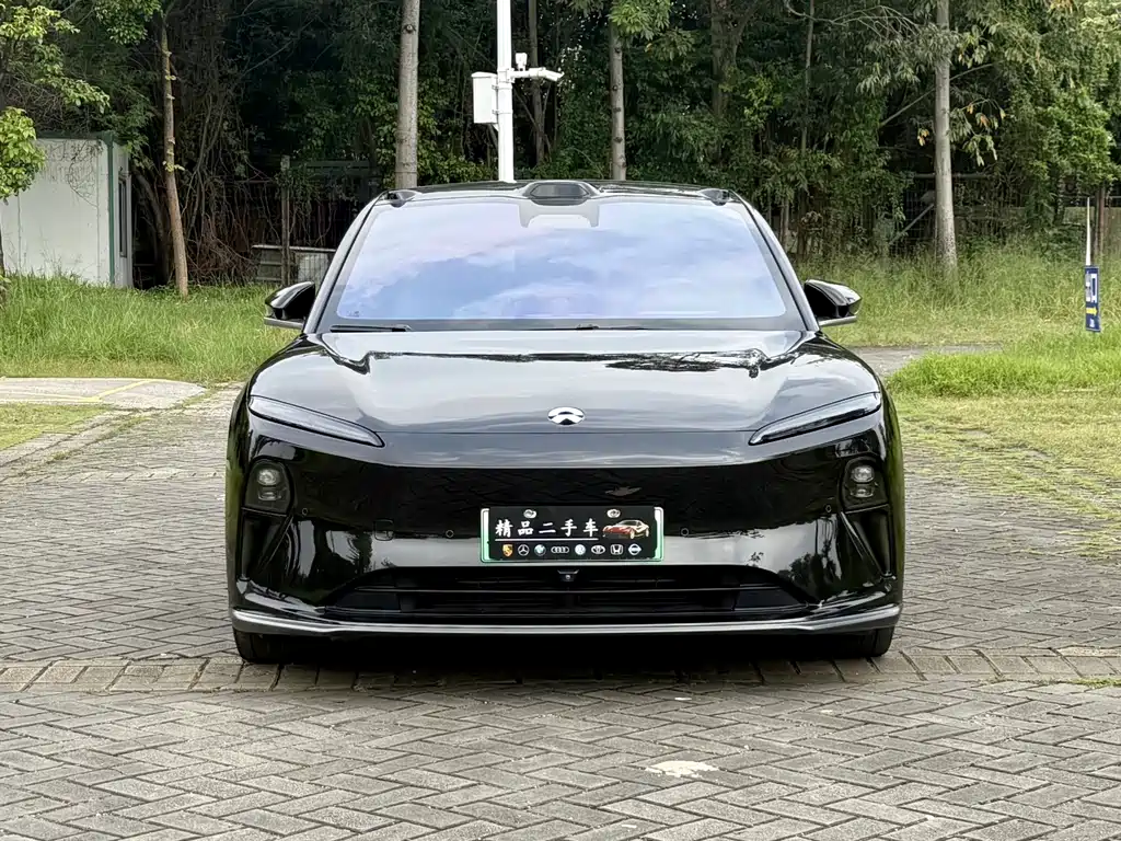 NIO ET5T — миниатюра 2