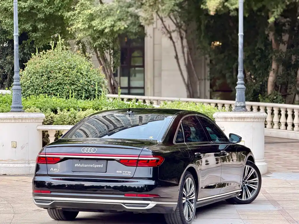 Audi A8 — миниатюра 7