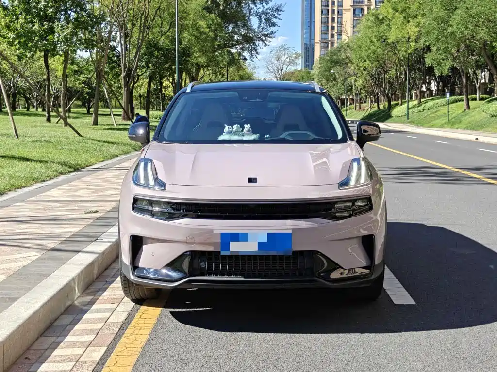 Lynk & Co 06 — миниатюра 23