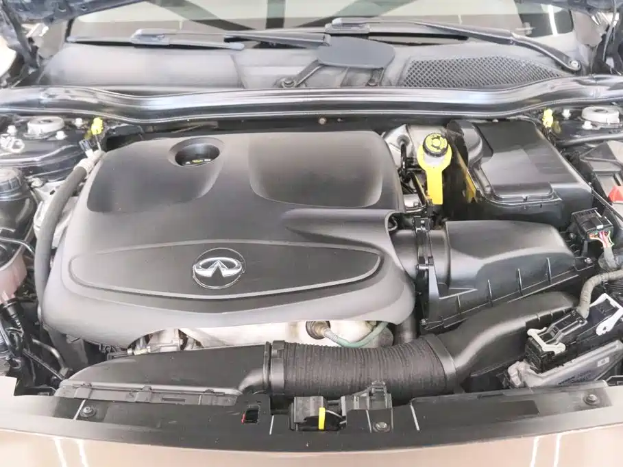 Infiniti QX30 — миниатюра 18