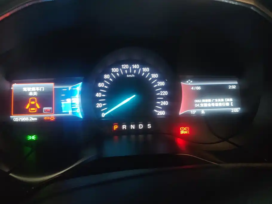 Ford Edge — миниатюра 14