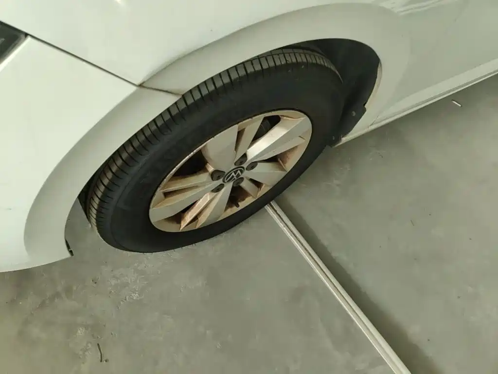 Volkswagen Polo — миниатюра 23
