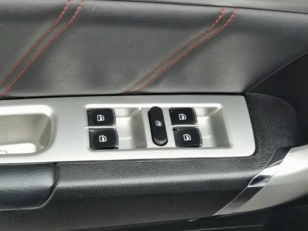 Haval M6 — миниатюра 9