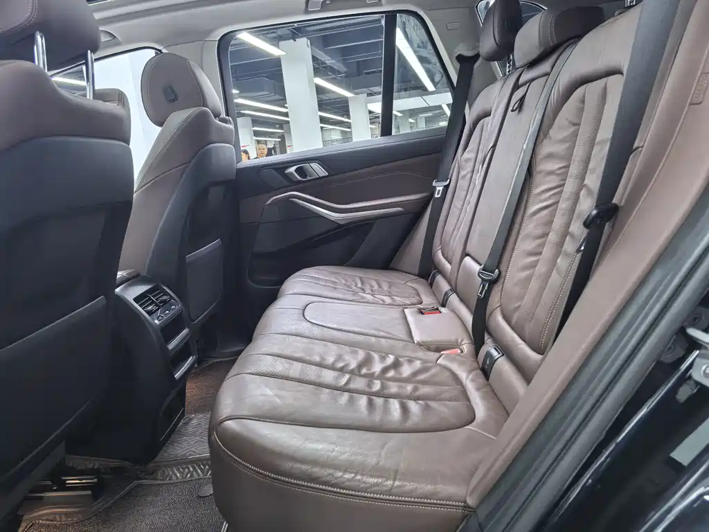 BMW X5 (Import) — миниатюра 7