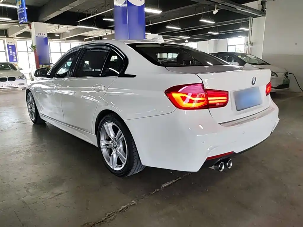 BMW 3 Series — миниатюра 5