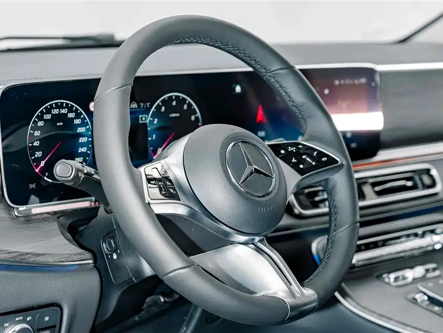 Mercedes-Benz V-Class — миниатюра 9