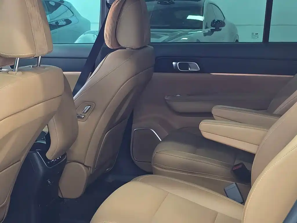 Li Auto Li ONE — миниатюра 6