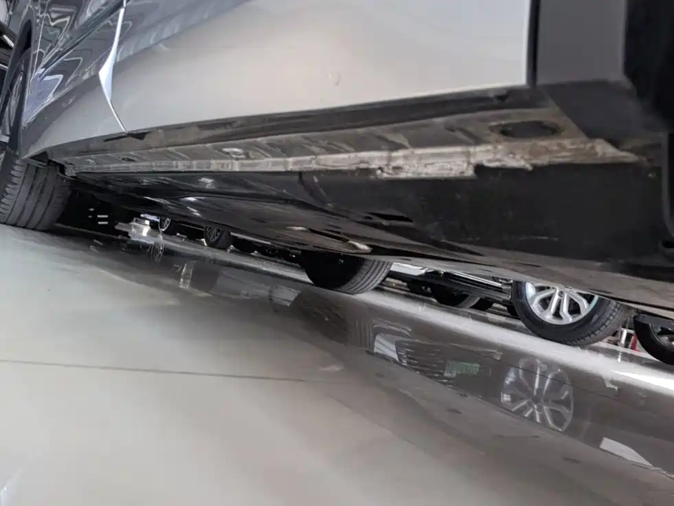 Volkswagen Tiguan L PHEV — миниатюра 22