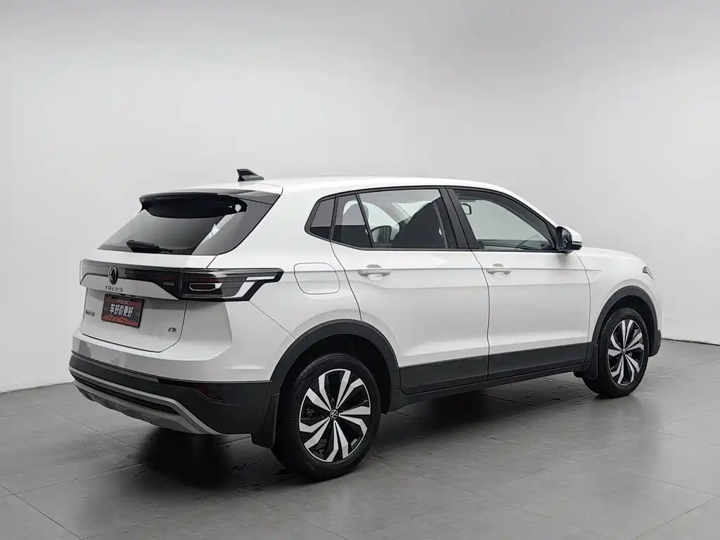 Volkswagen Tharu — миниатюра 2