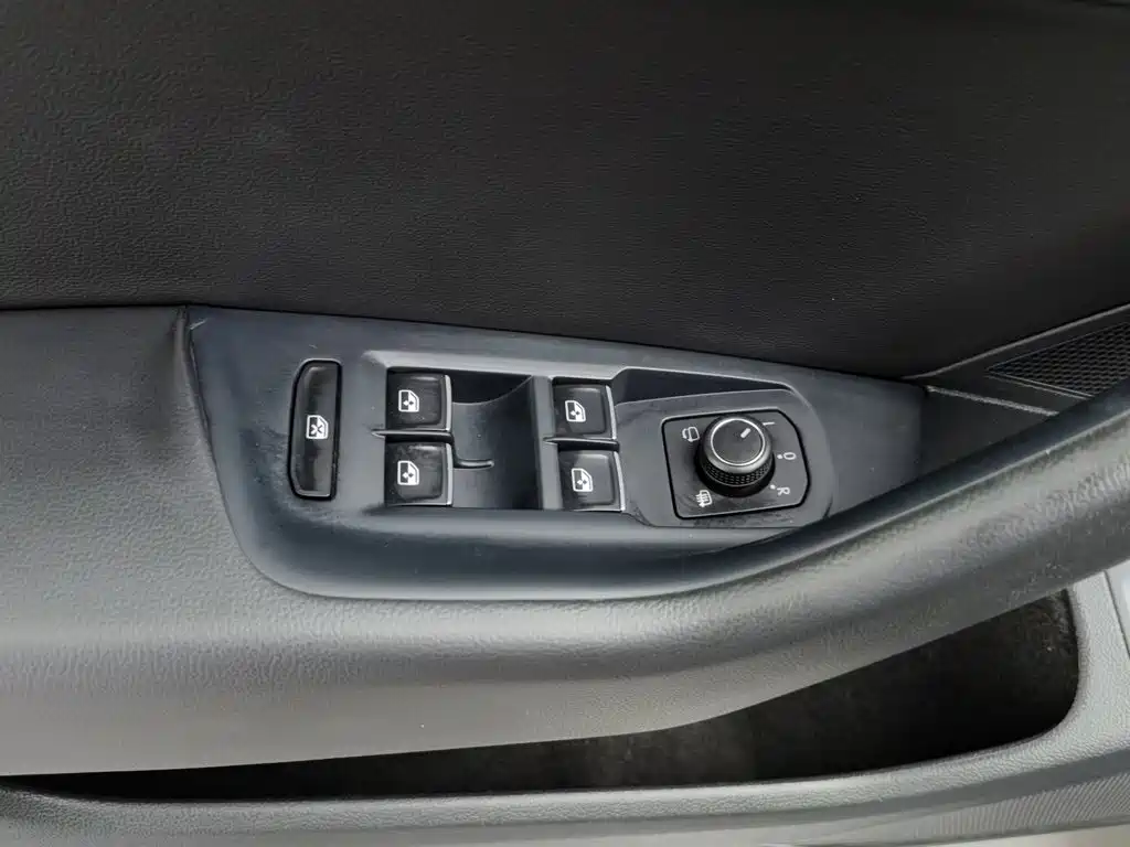 Volkswagen Magotan — миниатюра 9