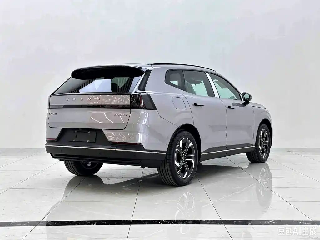 Volvo XC70 PHEV — миниатюра 4