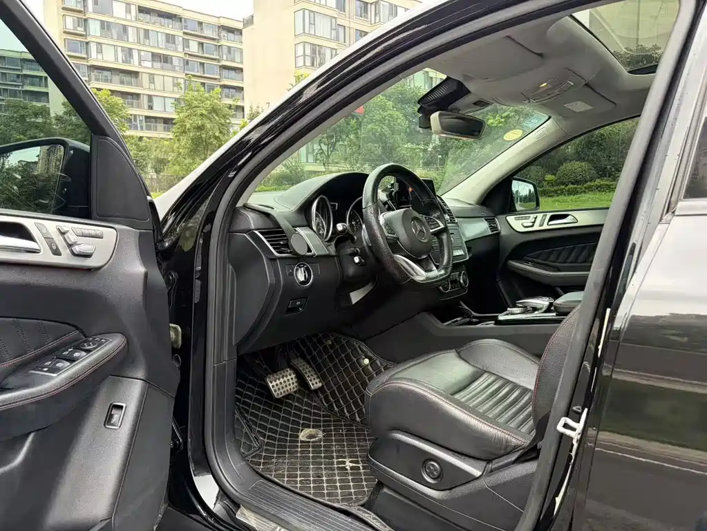 Mercedes-Benz GLE Coupe — миниатюра 12