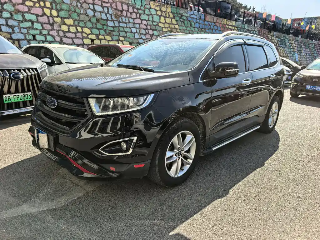Ford Edge 2015