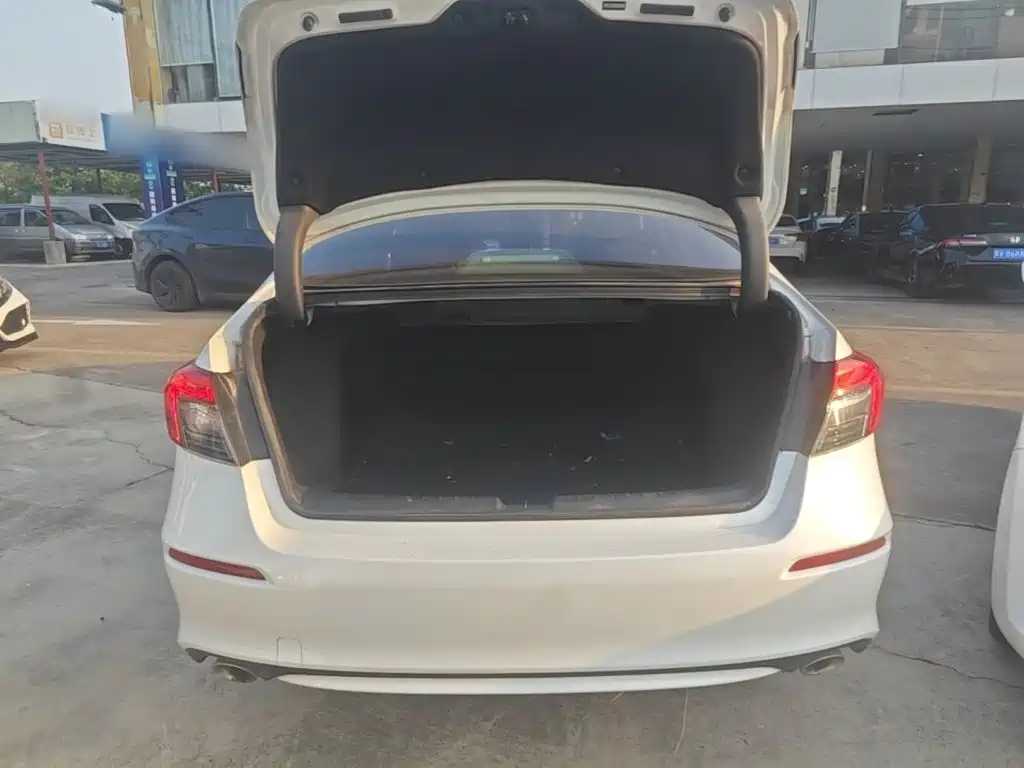 Honda Civic — миниатюра 19