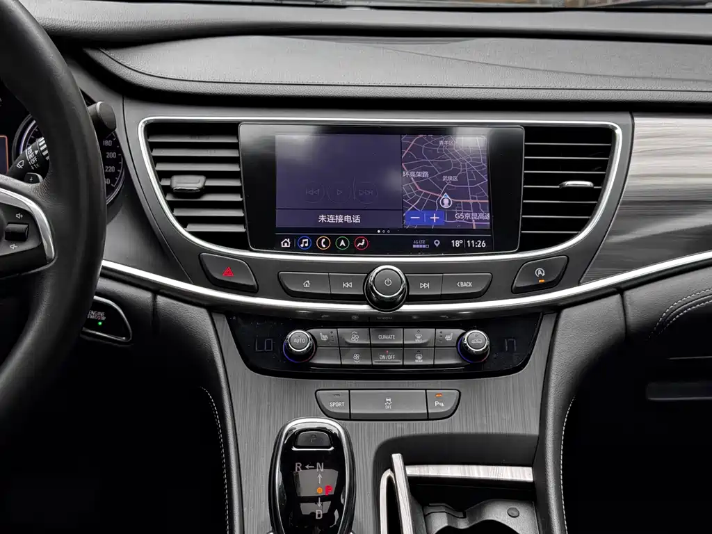 Buick LaCrosse — миниатюра 22