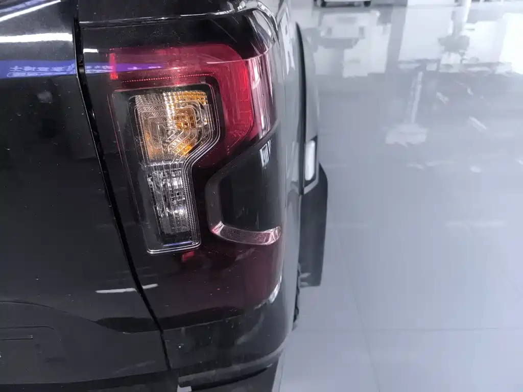 Ford Ranger — миниатюра 8