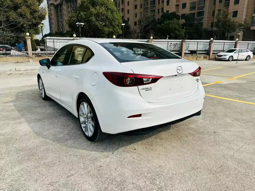 MAZDA 3 ANGKESAILA