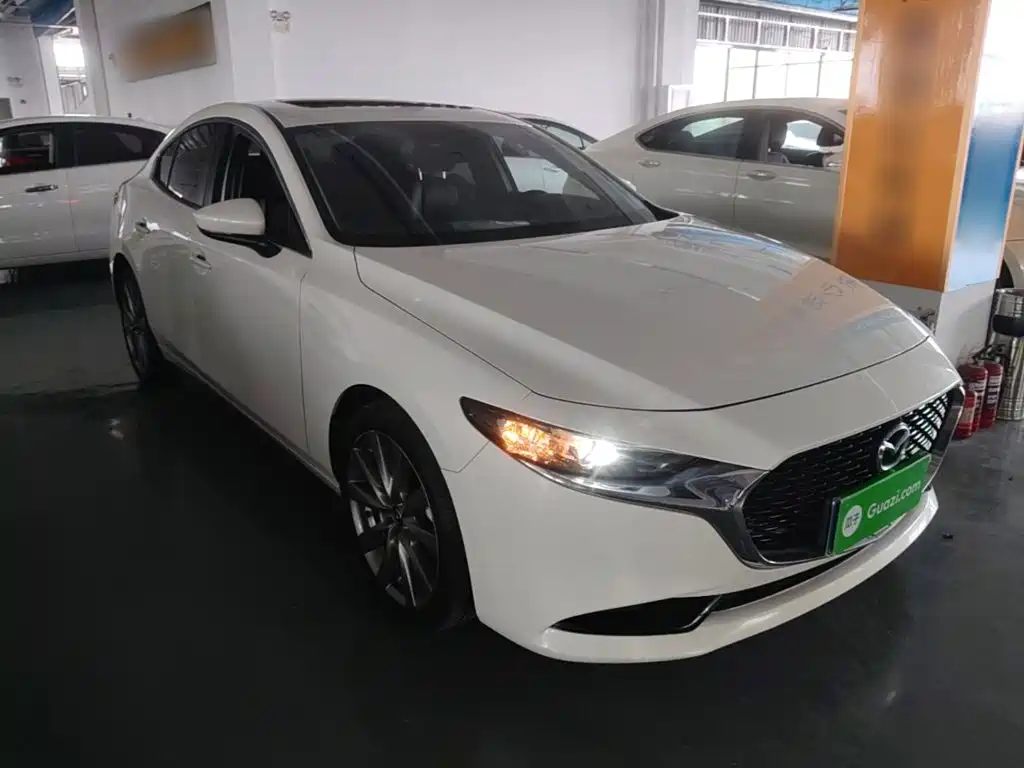 Mazda 3 Axela — миниатюра 4