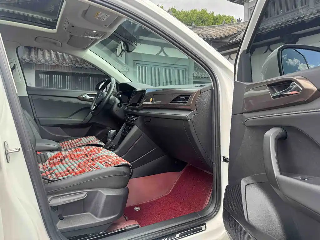 Volkswagen Tharu — миниатюра 9