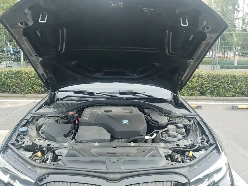 BMW 3 Series — миниатюра 25