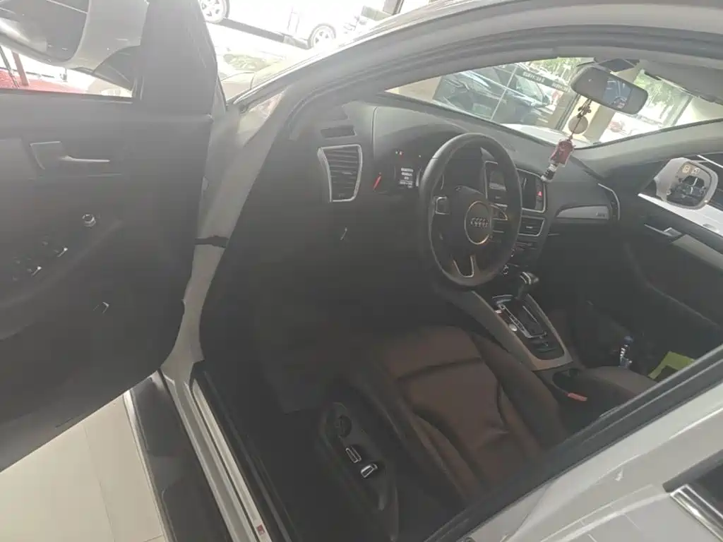 Audi Q5 — миниатюра 16
