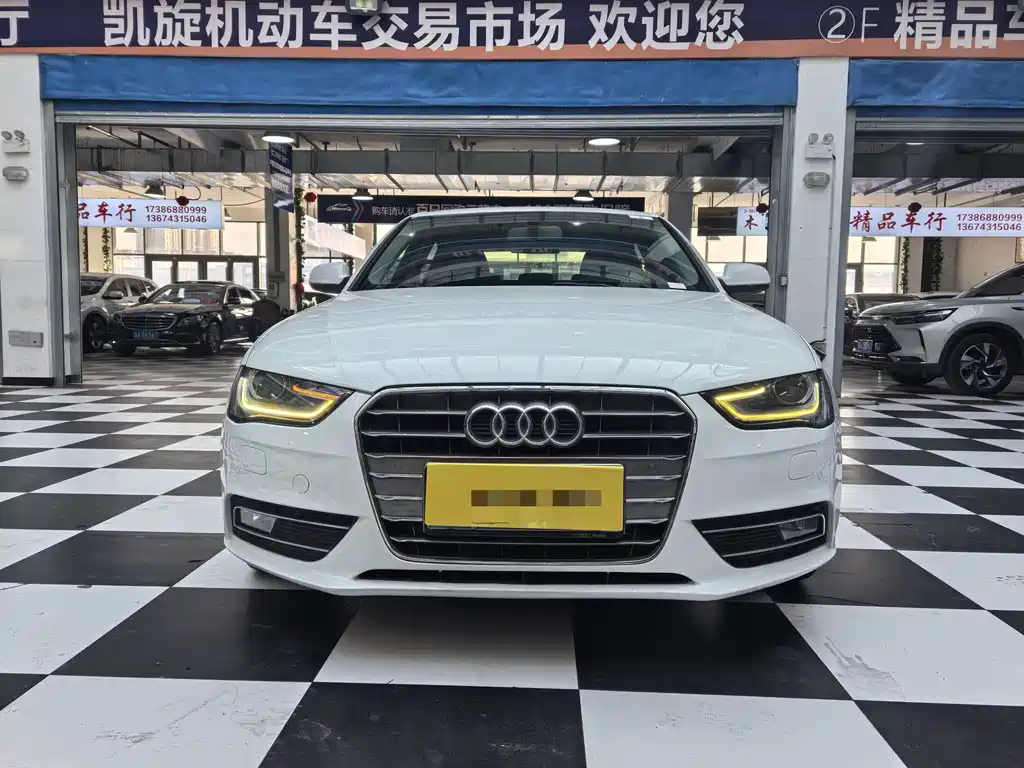 Audi A4L 2014