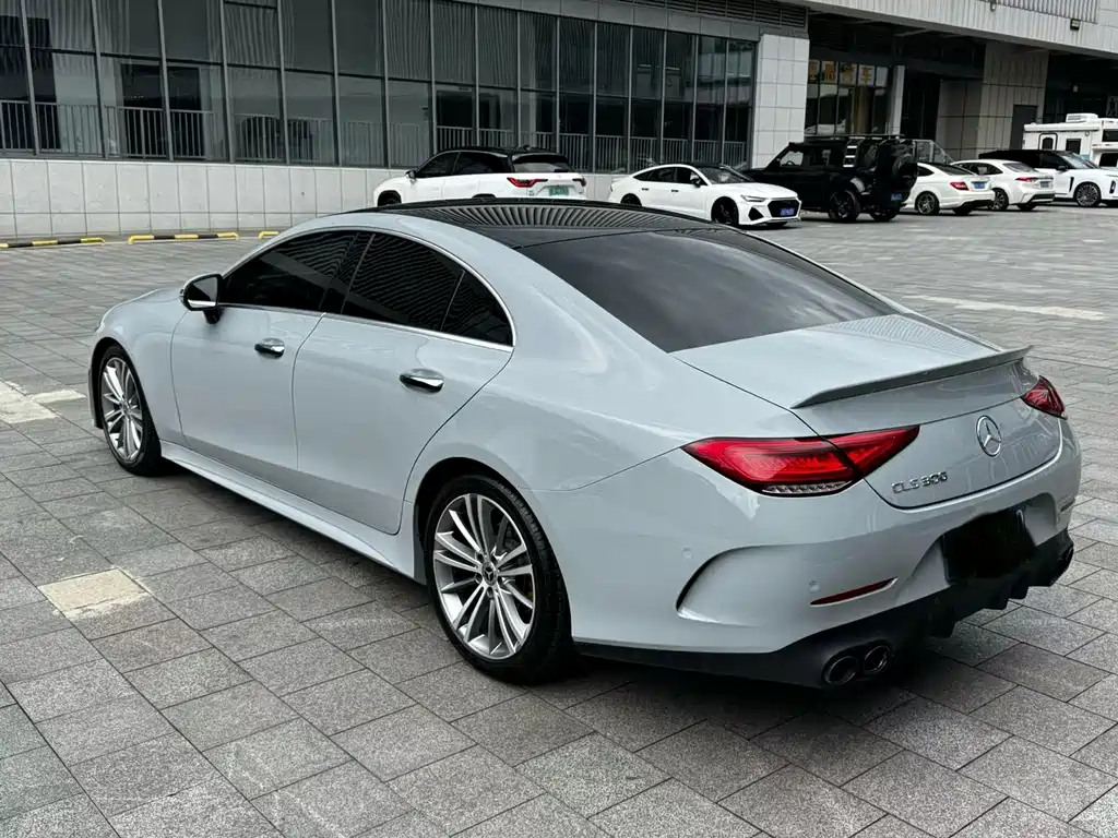 Mercedes-Benz CLS — миниатюра 9