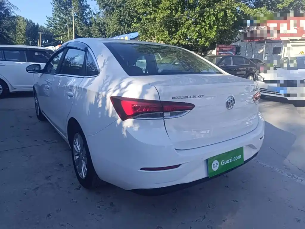 Buick Excelle — миниатюра 5
