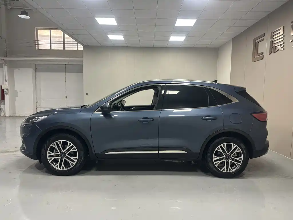 Ford Escape — миниатюра 8