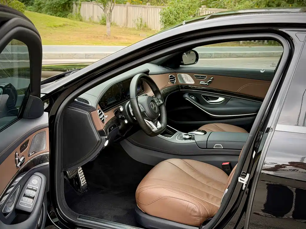 Mercedes-Benz S-Class — миниатюра 9