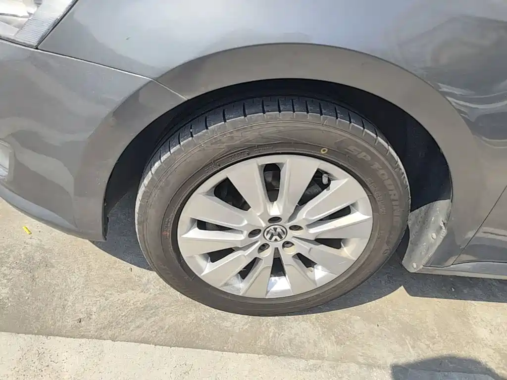 Volkswagen Lavida — миниатюра 23
